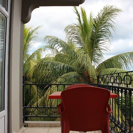 Lotus Villa Sun Apartment Flic en Flac Bagian luar foto