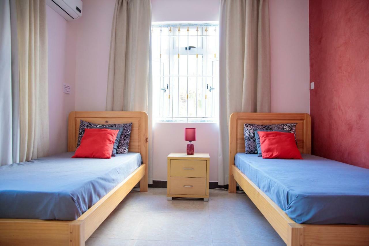 Lotus Villa Sun Apartment Flic en Flac Bagian luar foto