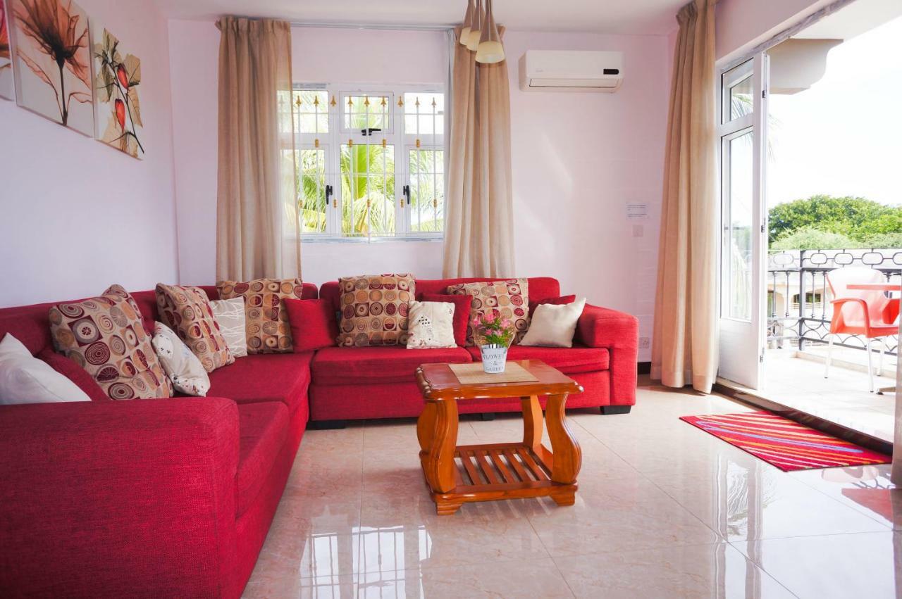 Lotus Villa Sun Apartment Flic en Flac Bagian luar foto